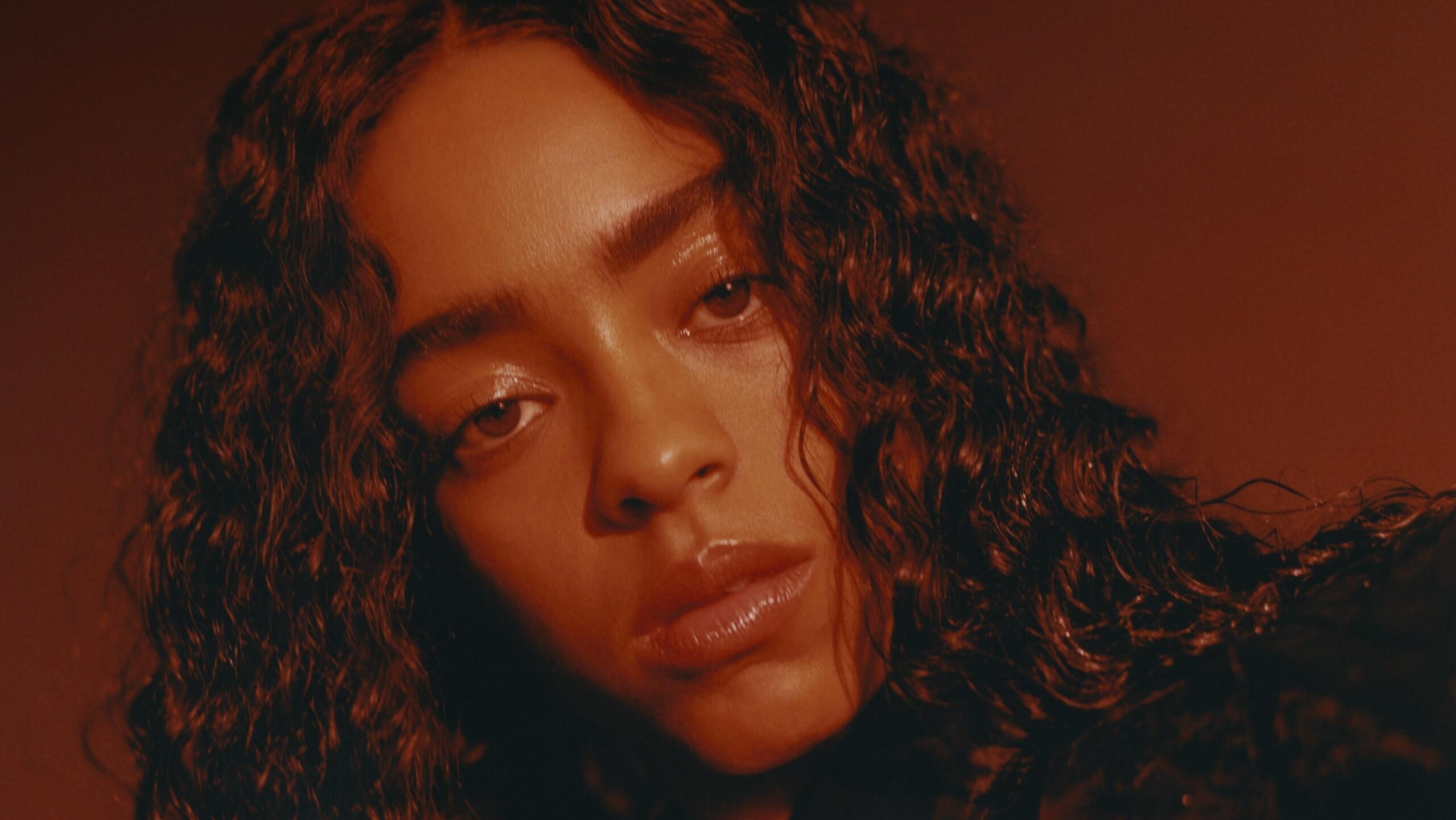 Siete años después: ¿Por qué el regreso de Kelsey Lu es la noticia del año en el indie?