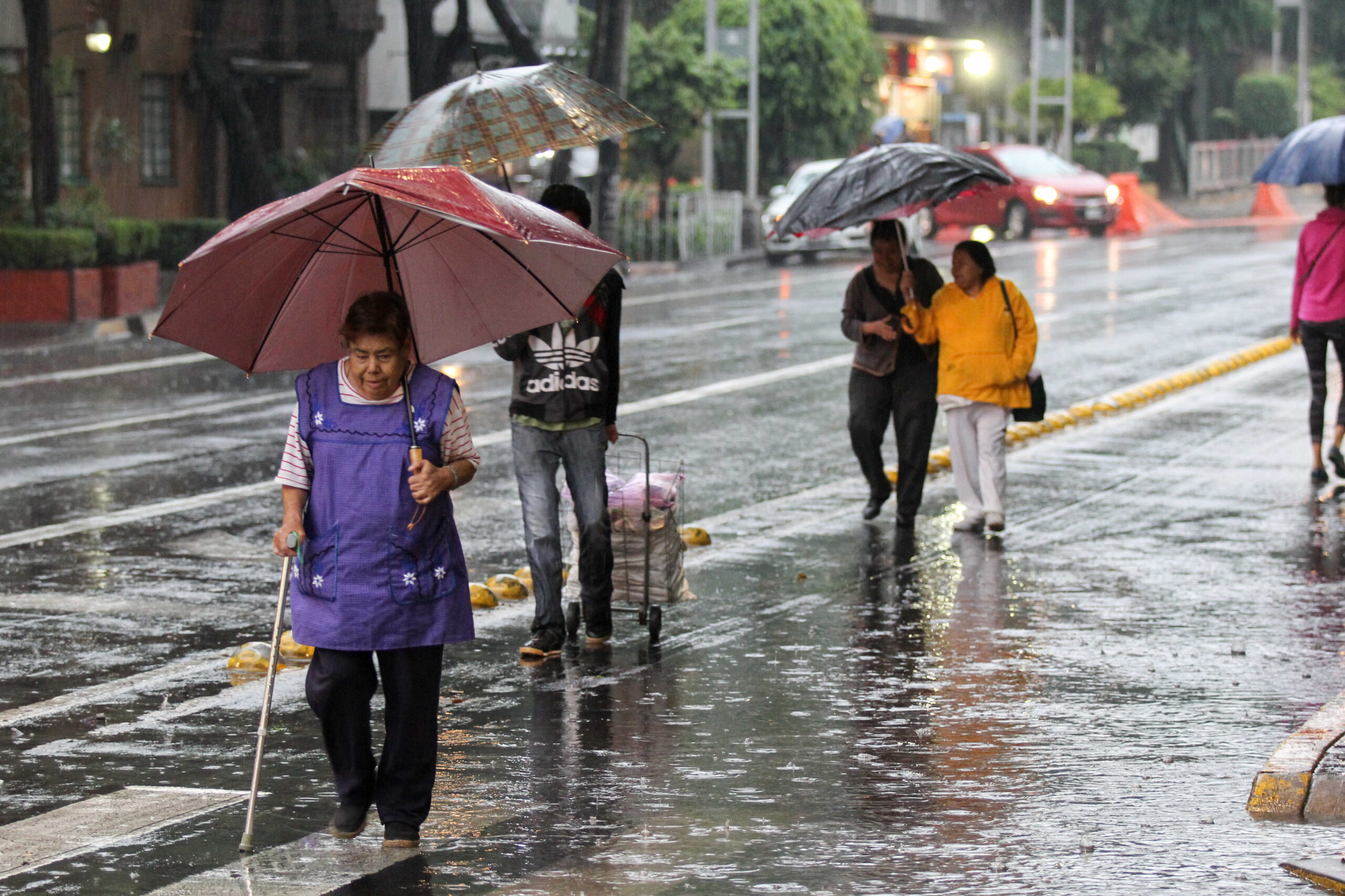 CDMX bajo alerta: pronostican lluvias fuertes, granizo y tormentas eléctricas este miércoles